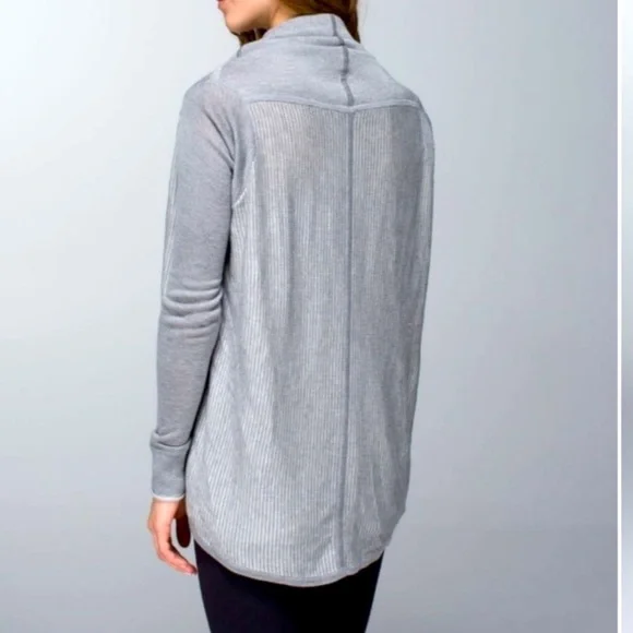 Lululemon Iconic Sweater Wrap - Picture 2 of 6